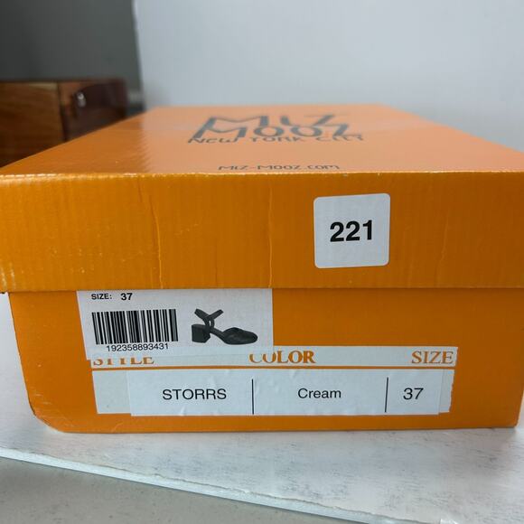 Miz Mooz Storrs Leather Slingback Heels Sandals Cream Women's 6.5/EU 37 Tried On - Picture 10 of 10